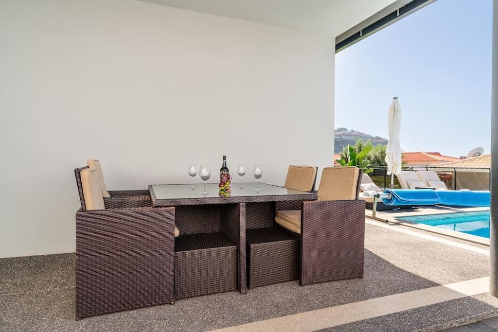 Вилла Casa Mia, A Dream Spot With Heated Pool Арку-да-Кальета Экстерьер фото